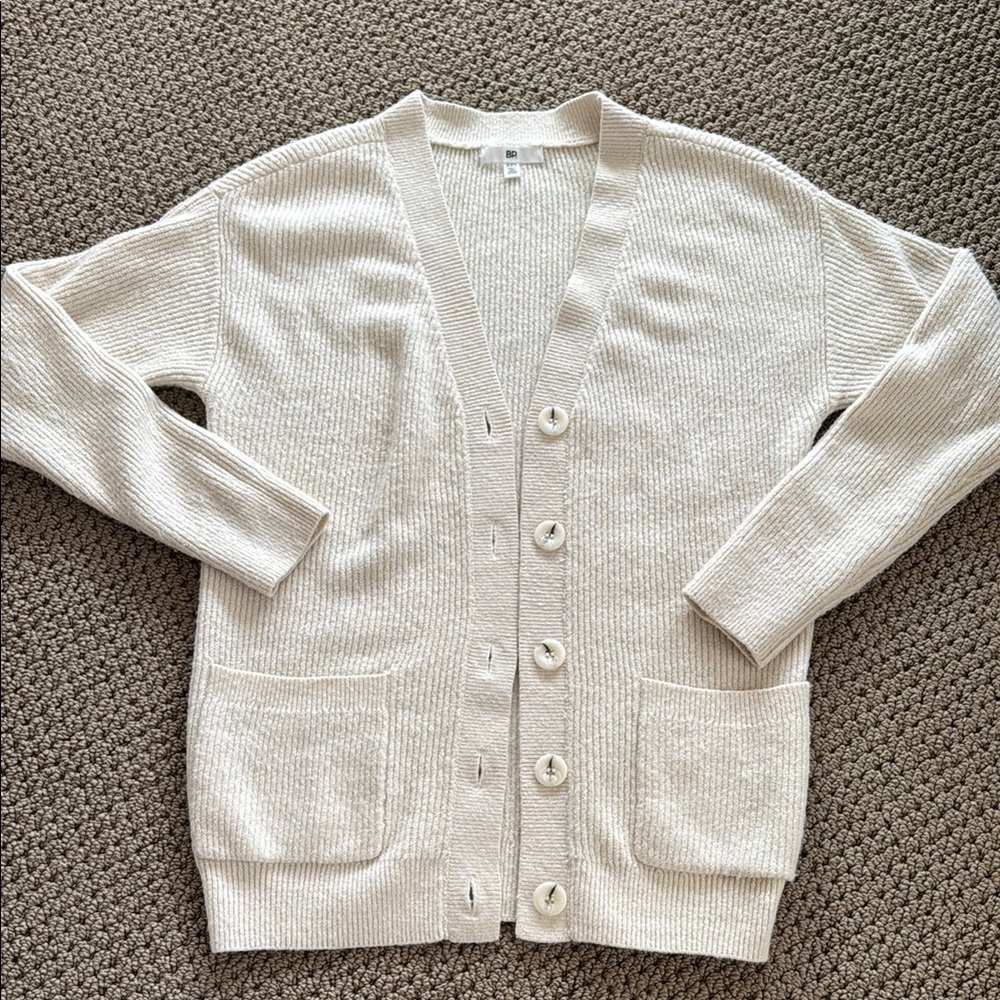 Nordstrom Brass Plum Cream Cardigan Sweater with V-Neck and Ribbed Trim